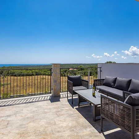 In With Pool Near Rock